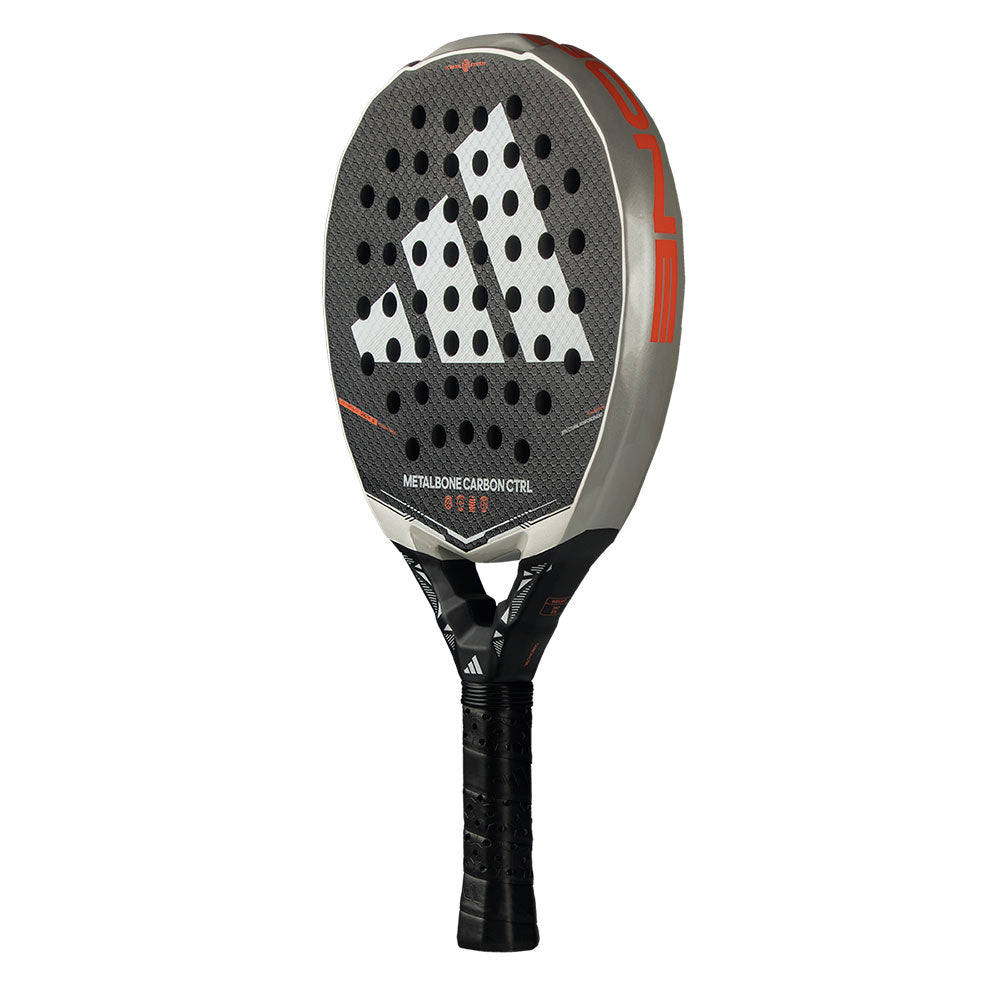 Adidas – Metalbone Carbon Ctrl 2026