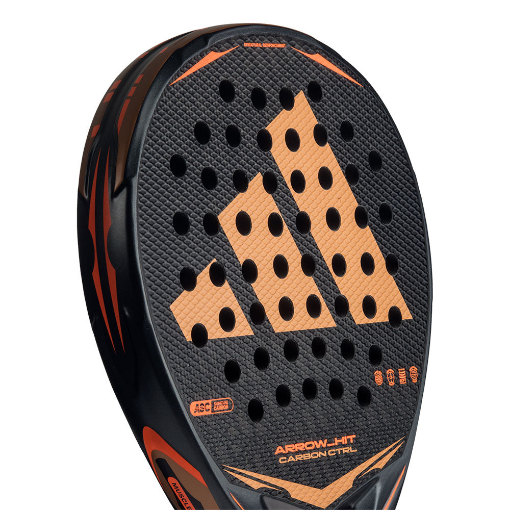 Adidas – Arrow Hit Carbon Ctrl 2026