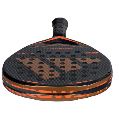 Adidas – Arrow Hit Carbon Ctrl 2026